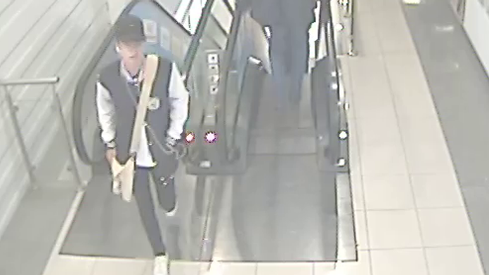 Pomôžte nájsť tohto mladíka.