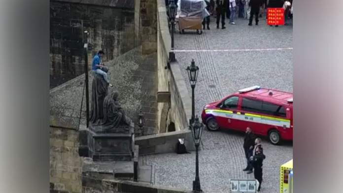 Muž na Karlovom moste