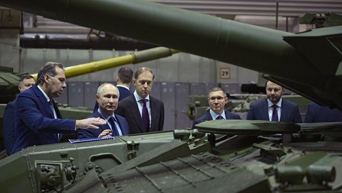 Putin je na nebezpečnom rázcestí. Pokračovanie vojny je pre ruskú ekonomiku zničujúce, no mier ju môže zabiť