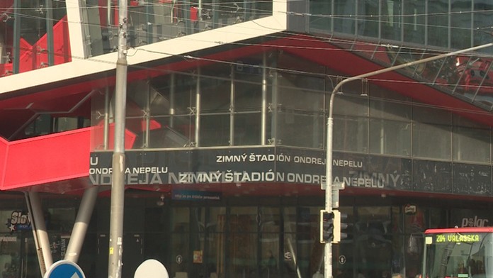 Našej redaktorke šlo opäť o život. V noci na ňu strieľali.