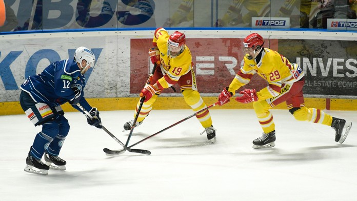 Zo zápasu Nitra - Trenčín.