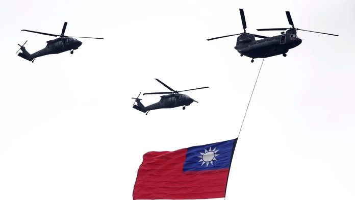 Čínska armáda spustila dvojdňové manévre v okolí Taiwanu.
