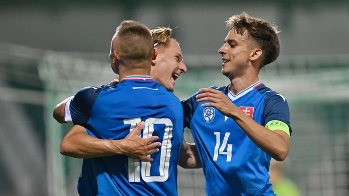 Postup si Slováci sami skomplikovali. V poslednom dueli majú imperatív zvíťaziť, to však nemusí stačiť