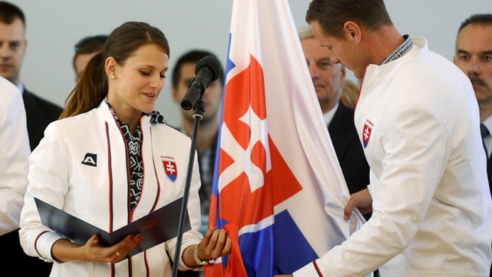 Na archívnej snímke strelkyňa Danka Barteková a rýchlostný kanoista Erik Vlček.