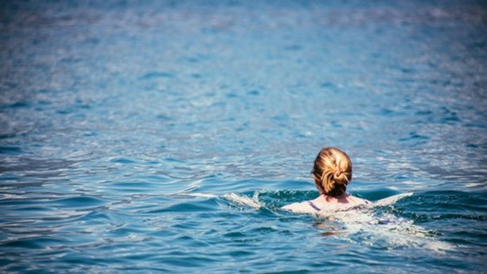 Obľúbené jazero v Taliansku skrýva hrozbu. Rybári hlásia výskyt dravých rýb