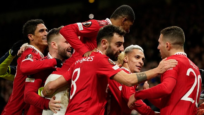 Manchester United vyradil Antonyho gólom Barcelonu , ďalej ide aj Juventus zásluhou hetriku Di Mariu