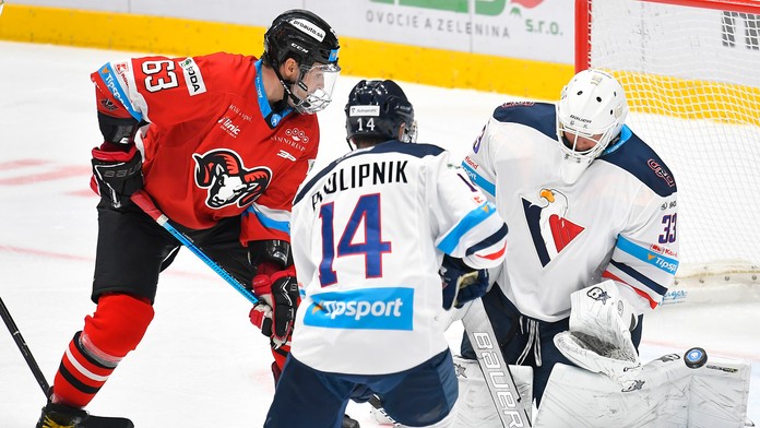 Matič Podlipnik v drese Slovana Bratislava.