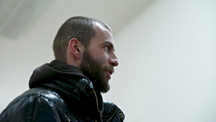 Roman Kukumberg (vpravo) počas pojednávania v Justičnom paláci (31. januára 2014)