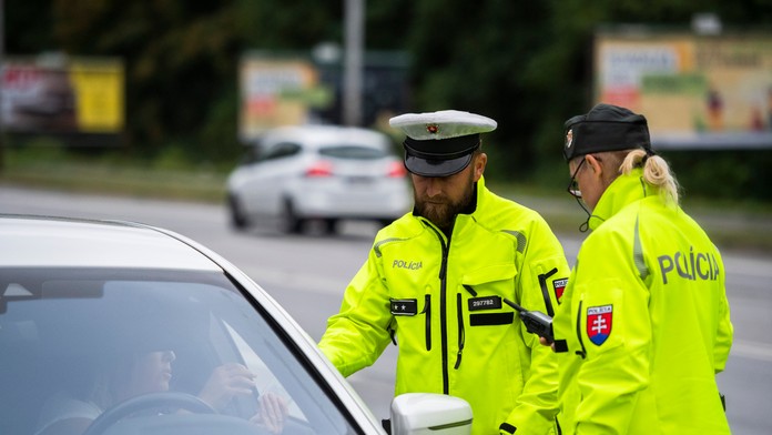 Zvolenčanka (44) sadla za volant, aj napriek tomu, že mala zákaz šoférovať. A to nebolo všetko