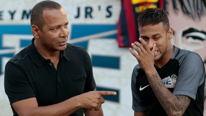 Neymar so svojim otcom Neymarom Seniorom.