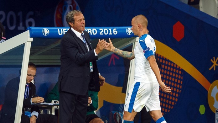 Tréner Ján Kozák starší sa vrátil k neslávne známej kauze. Označil iniciátora, ten sa bráni