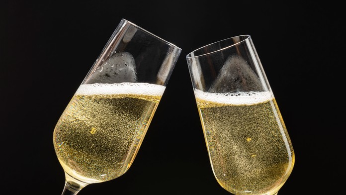 Obľúbený silvestrovský nápoj obsahuje množstvo nebezpečných látok, ukazuje test