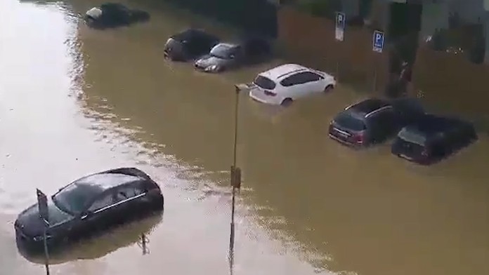 Podľa obžaloby podával klientom v seniorskom centre utišujúce lieky, ako sa mu zachcelo.