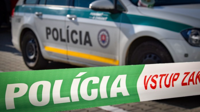 V okrese Dunajská Streda našli v odvodňovacom kanáli ženské telo. Prípad si už prevzali kriminalisti