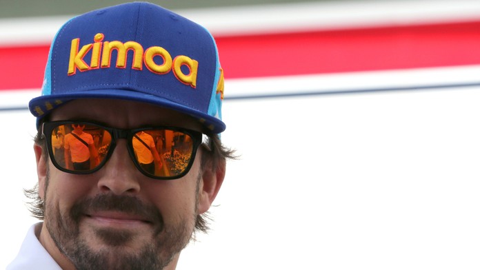 Takto prišiel Fernando Alonso zo stajne Mclaren na svoje posledné preteky F1.