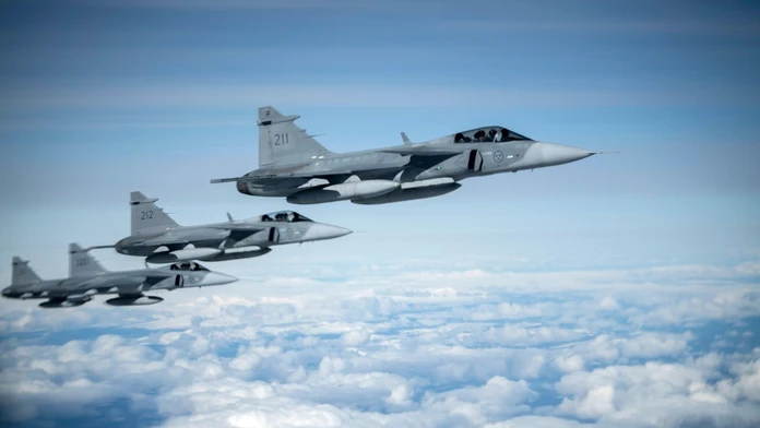 Vítaná pomoc pre Kyjev: Švédsko daruje Ukrajine 16 stíhačiek Gripen
