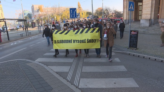Vysokoškoláci protestovali