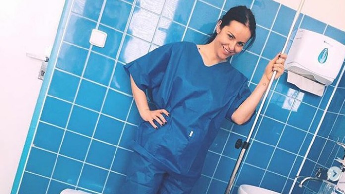 Katka Knechtová na pôrodnej sále