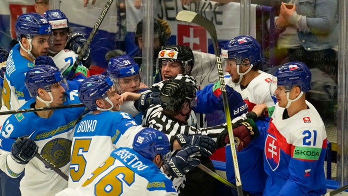 Požehnaná šesťgólová nedeľa. Vychutnajte si najlepšie zábery z výhry nad Kazachmi (FOTOGALÉRIA)