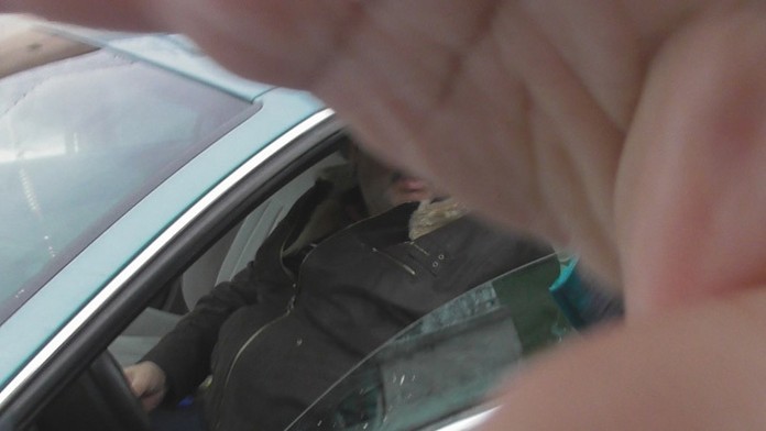 Na archívnej snímke pátranie po zmiznutom trajekte pri Kiribati.