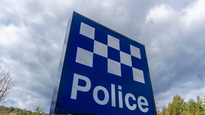 Rodičia vyhladovali svoju dcéru takmer na smrť. Vážila len 27 kilogramov