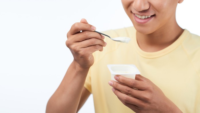 Myslíme si, že sú zdravé. Niektoré jogurty obsahujú viac cukru než kola