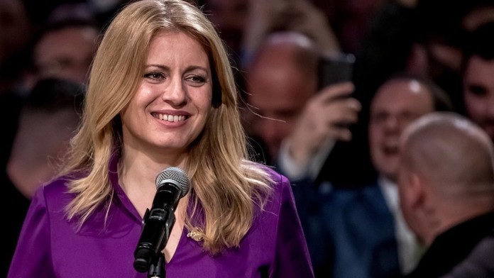 Kláštor v meste Milevsko, v ktorom našli úlomky z kríža..jpg