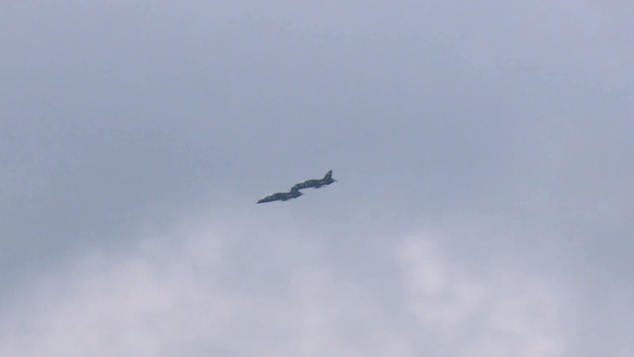 Stíhačky nad Sliačom