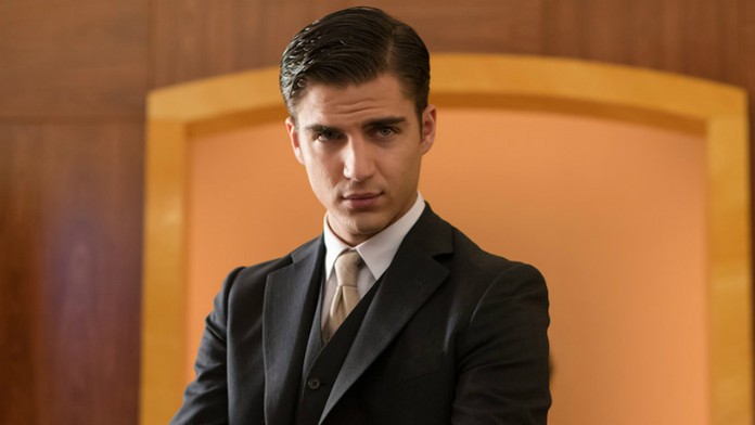 Velvet - Max (Maxi Iglesias)