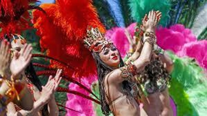 Karneval kultúr v Berlíne.