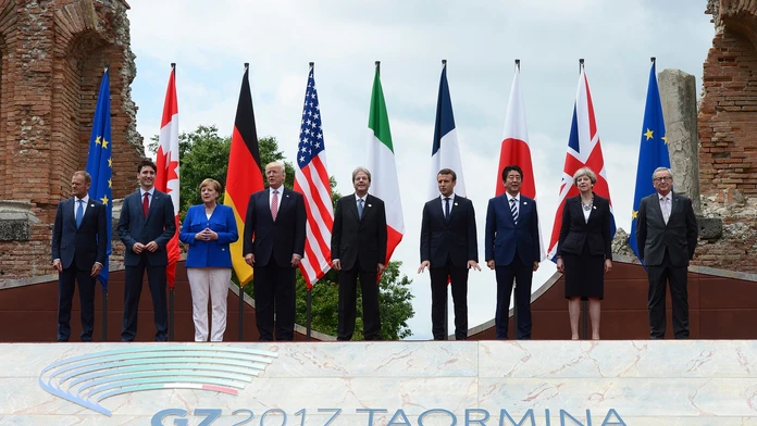Lídri G7 na summite v sicílskom meste Taormina.