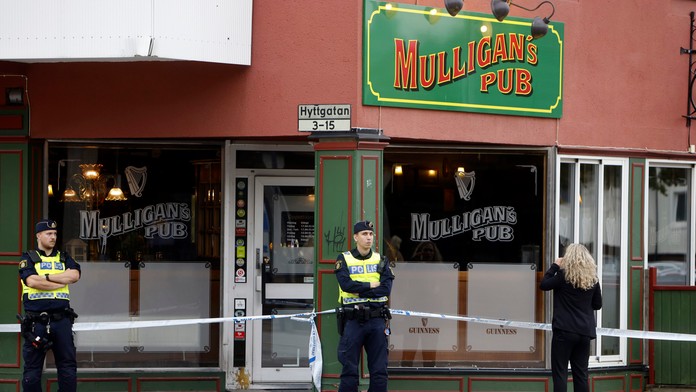 Streľba v bare vo Švédsku