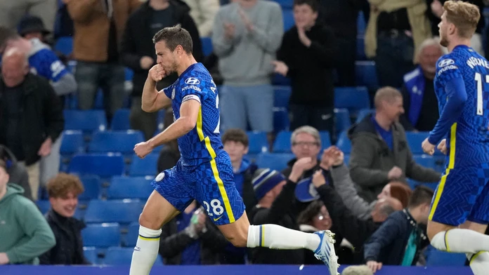 Arsenal zvládol derby na ihrisku Chelsea, Dúbravka so šiestou nulou v sezóne