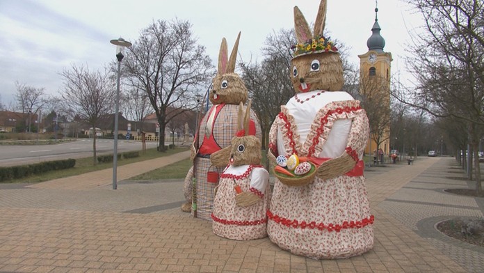 Veľkonočné zajace v Mojmírovciach.