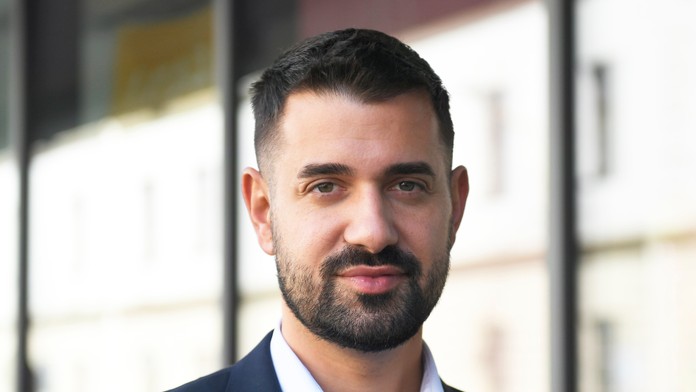 Matovičov poslanec Erik Ňarjaš skončil v Tipose