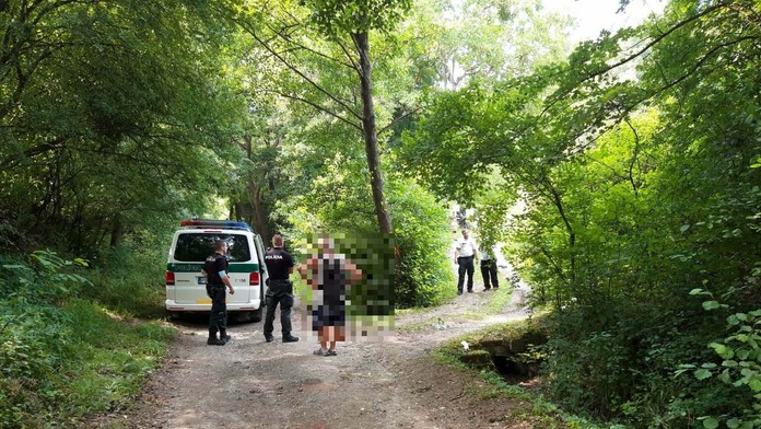 Polícia na mieste nehody.