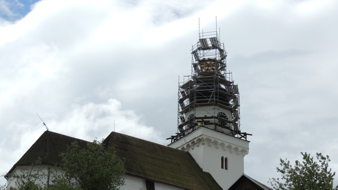 Kostol sv. Jána evanjelistu a apoštola v Banskej Belej.