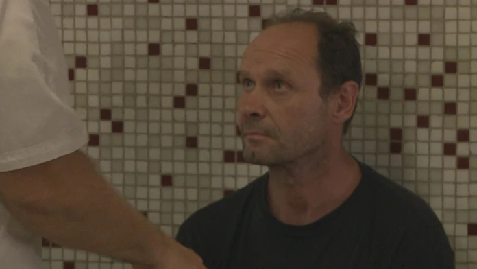 Tibor (46), ktorý vyhodil o rok mladšiu partnerku z balkóna.