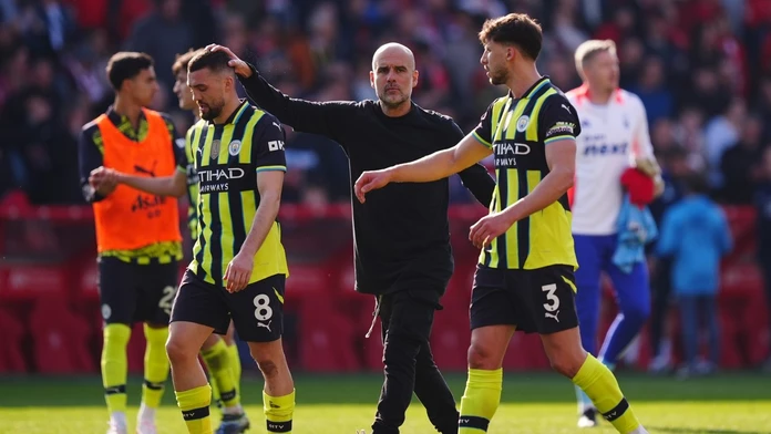 Manchestru City uštedrili ďalšiu ranu „lesníci“. Prekvapenie sezóny kráča za miestenkou do Ligy majstrov