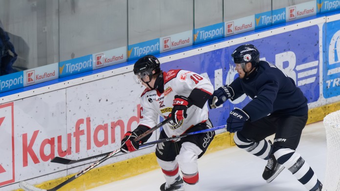 Slovan zdolal Žilinu a udržal si líderskú pozíciu. Nitra doma opäť ťahala za kratší koniec