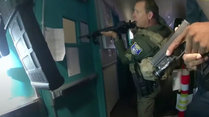 Zásah polície v Santa Clarite.