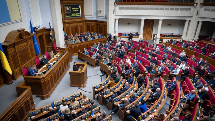 Ukrajinský parlament po rezignácii premiéra Šmyhaľa rozpustil vládny kabinet