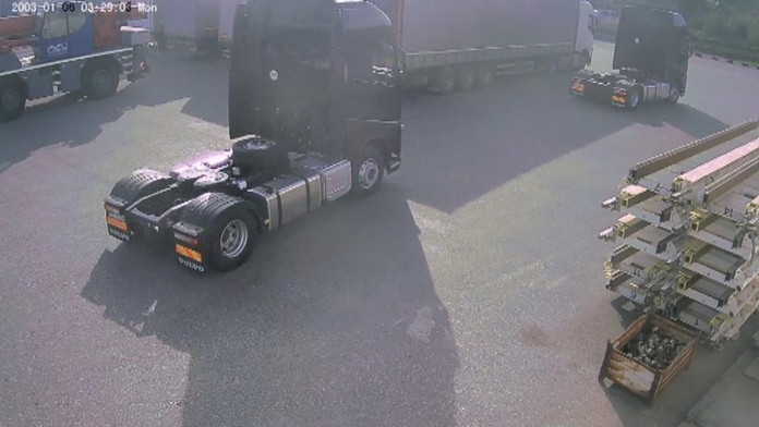 19 NZ Dokonala kradez.transferweb_jpg_bez_watermarku_1.jpg