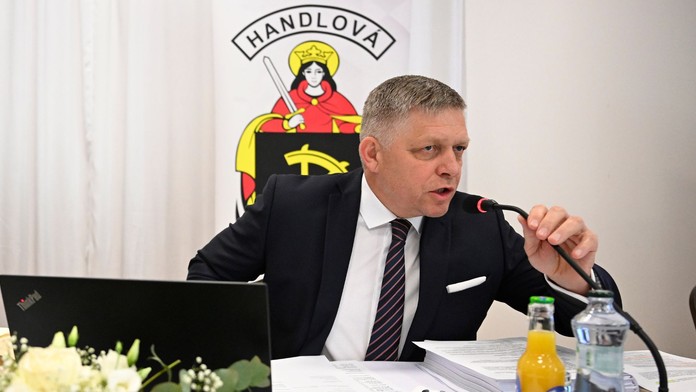 Robert Fico v Handlovej.