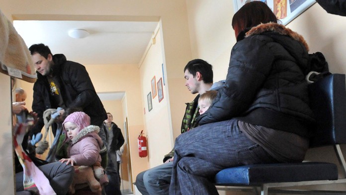 Chrípka zaplnila čakárne.