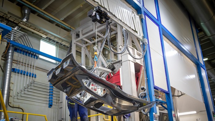 Miliónová investícia na východe Slovenska. Vo výrobnej hale by mali prácu nájsť desiatky ľudí