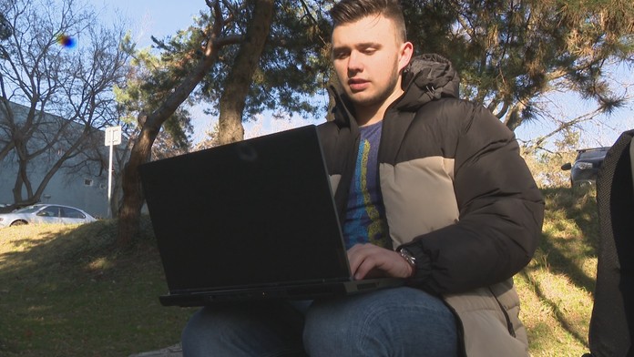 Ukrajinský študent Vladislav.