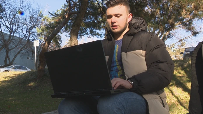 Ukrajinský študent Vladislav.