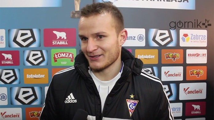 Futbalista Roman Gergel v službách poľského klubu Górnik Zabrze. 