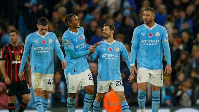 Výhru Manchestru City režíroval Doku, United spasil Fernandes. Arsenal tentokrát bez bodu